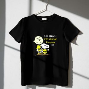 Die Hard Pittsburgh Pirates Fan Snoopy and Charlie Brown 1 T Shirt.jpg