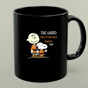 Die Hard San Francisco Giants Fan Snoopy and Charlie Brown 1 mug 1.jpg