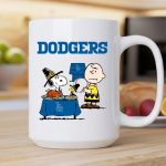 Dodgers Snoopy Charlie Brown Happy Thanksgiving Baseball LA 2 mug 1.jpg