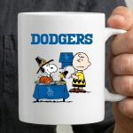 Dodgers Snoopy Charlie Brown Happy Thanksgiving Baseball LA 3 mug 1.jpg