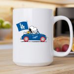 Dodgers Snoopy Woodstock Driving Car LA Flag 2 mug 1.jpg