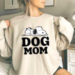 Dog Mom Peanuts Snoopy Dog 3 Sweatshirt