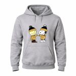 Fist Bump Charlie Brown and Snoopy Wear Clothing Vegas Golden Knights 8 Hoodie.jpg