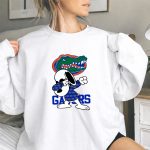 Florida Gators Snoopy Dabbing Alligator 9 Sweatshirt.jpg