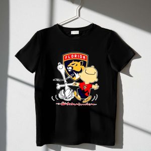 Florida Panthers Snoopy and Charlie Brown dancing 1 T Shirt.jpg