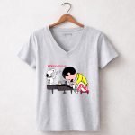 Freddie mercury Snoopy Maglietta Queen Maglia Simpatica 7 Womens V Neck.jpg