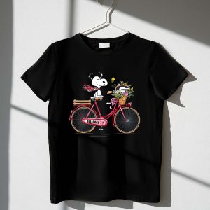 Georgia Bulldogs Snoopy Riding Bike with Flowers 1 T Shirt.jpg