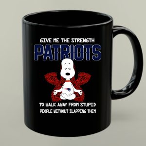 Give Me The Strength Patriots Snoopy To Walk Away From Stupid People 1 mug.jpg