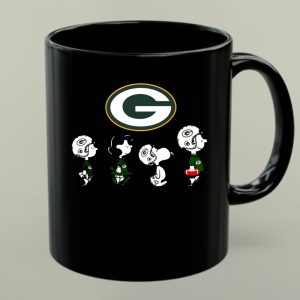 Green Bay Packers Snoopy Charlie Brown Super Bowl Peanuts 1 mug.jpg
