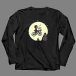 Halloween Auburn TIGERS Football Charlie Brown Snoopy Moon AU 4 Long Sleeves.jpg