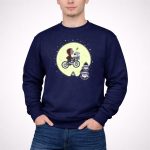 Halloween Georgia BULLDOGS Football Snoopy ET Moon Scene 3 Sweatshirt.jpg