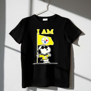 I Am Pittsburgh Steelers Snoopy Flag 1 T Shirt