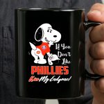 If You Dont Like Phillies Kiss My Endzone Snoopy Phillies Fans 3 mug.jpg