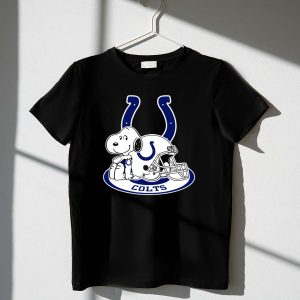 Indianapolis Colts Snoopy With Helmet And Horseshoe 1 T Shirt