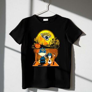 Jacksonville Jaguars Halloween Snoopy Charlie Brown Pumpkin Moon 1 T Shirt
