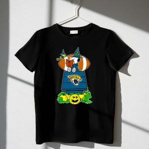 Jacksonville Jaguars Snoopy Halloween Witch Pumpkin Football House 1 T Shirt