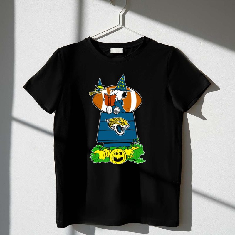Jacksonville Jaguars Snoopy Halloween Witch Pumpkin Football House 1 T Shirt