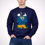 Jacksonville Jaguars Snoopy Pumpkin Halloween Peanuts NFL Football 3 Sweatshirt