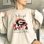Just a Girl Who Loves Fall and Bulldogs Georgia Snoopy Football 3 Sweatshirt.jpg