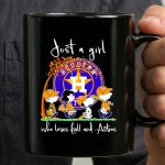 Just a Girl Who Loves Fall and Houston Astros Snoopy Peanuts Baseball Scene 3 mug.jpg