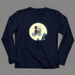 Kansas City Royals Halloween Moonlit Bicycle Ride with Snoopy and Woodstock 6 Long Sleeves 1.jpg