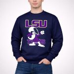 LSU Tigers Snoopy Dabbing 3 Sweatshirt 1.jpg