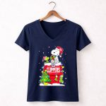 La Clippers Snoopy Christmas Holiday Scene 5 Womens V Neck