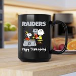 Las Vegas Raiders Peanuts Charlie Brown and Snoopy Happy Thanksgiving 2 mug.jpg