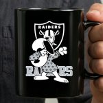 Las Vegas Raiders Snoopy Dabbing Raiders 3 mug.jpg