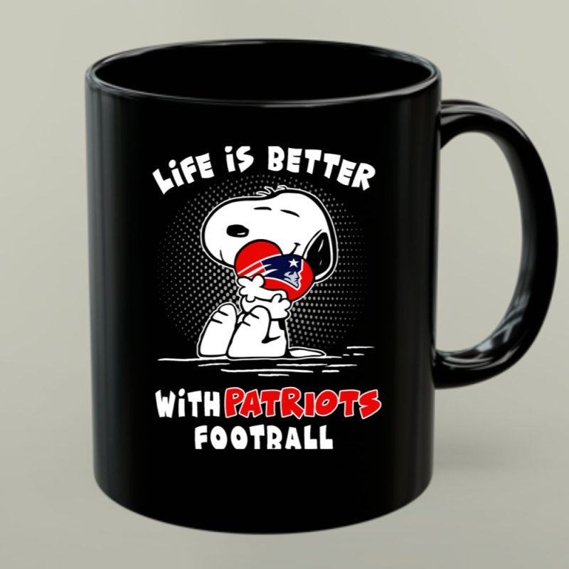 Life Is Better With Patriots Football Snoopy Hugging Helmet 1 Mug.jpg