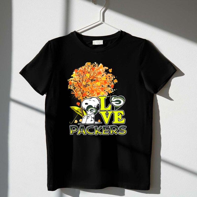 Love Packers Snoopy Green Bay Packers Autumn Tree 1 T Shirt