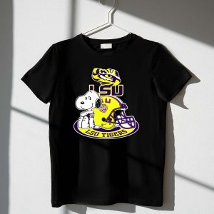 Lsu Tigers Snoopy Football Helmet 1 T Shirt 1.jpg