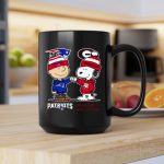 Mashup Charlie Brown New England Patriots Vs Snoopy Georgia Bulldogs 2 mug.jpg