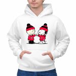Mashup Charlie Brown and Snoopy Wear Georgia Bulldogs 2 Hoodie.jpg