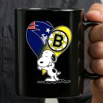 Mashup Patriots Bruins Snoopy Heart Hug 3 mug.jpg