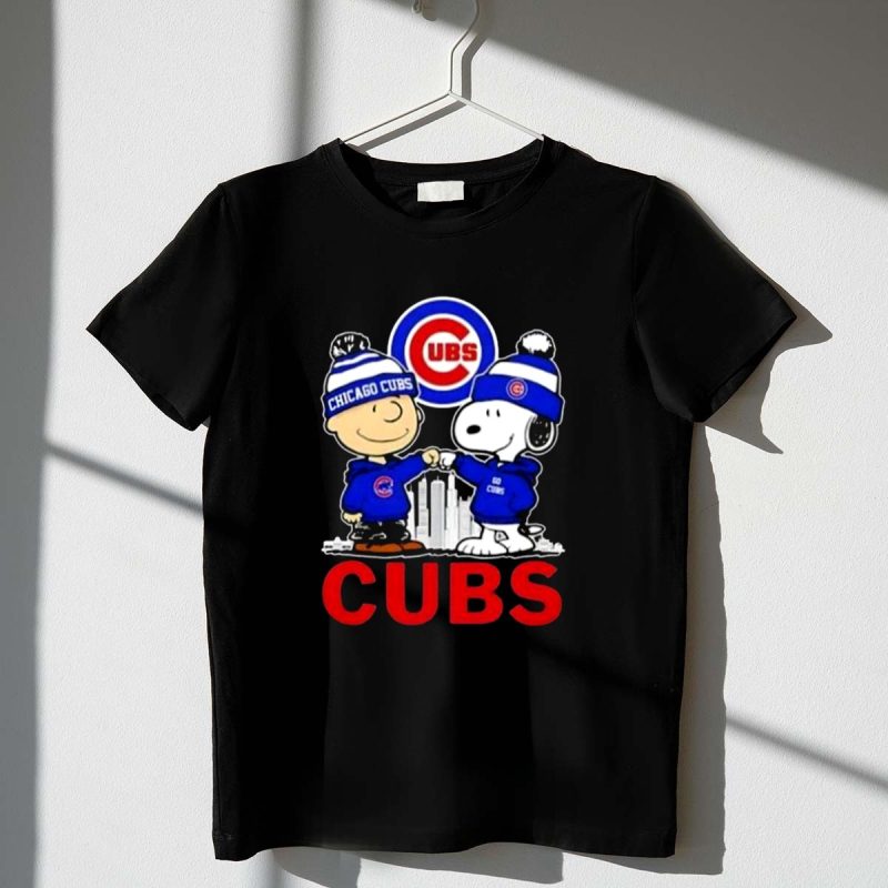 Mashup Snoopy And Charlie Brown Chicago Cubs Baseball Skyline 1 T Shirt