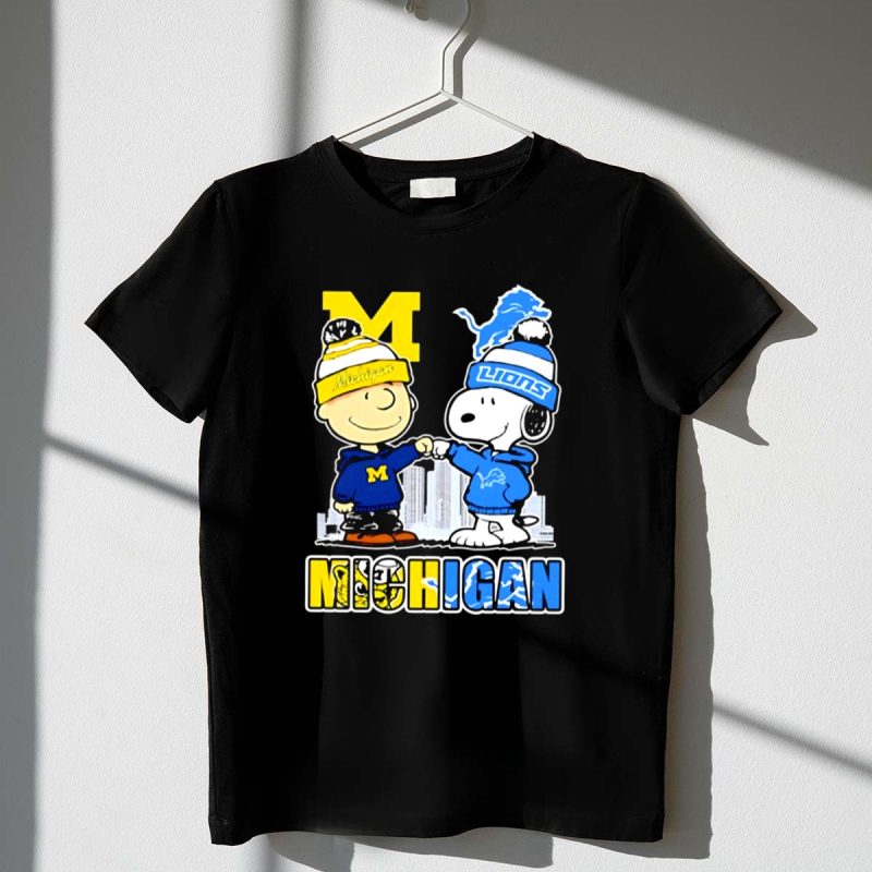 Mashup Snoopy And Charlie Brown X Michigan Sports Lions And Wolverines 1 T Shirt.jpg