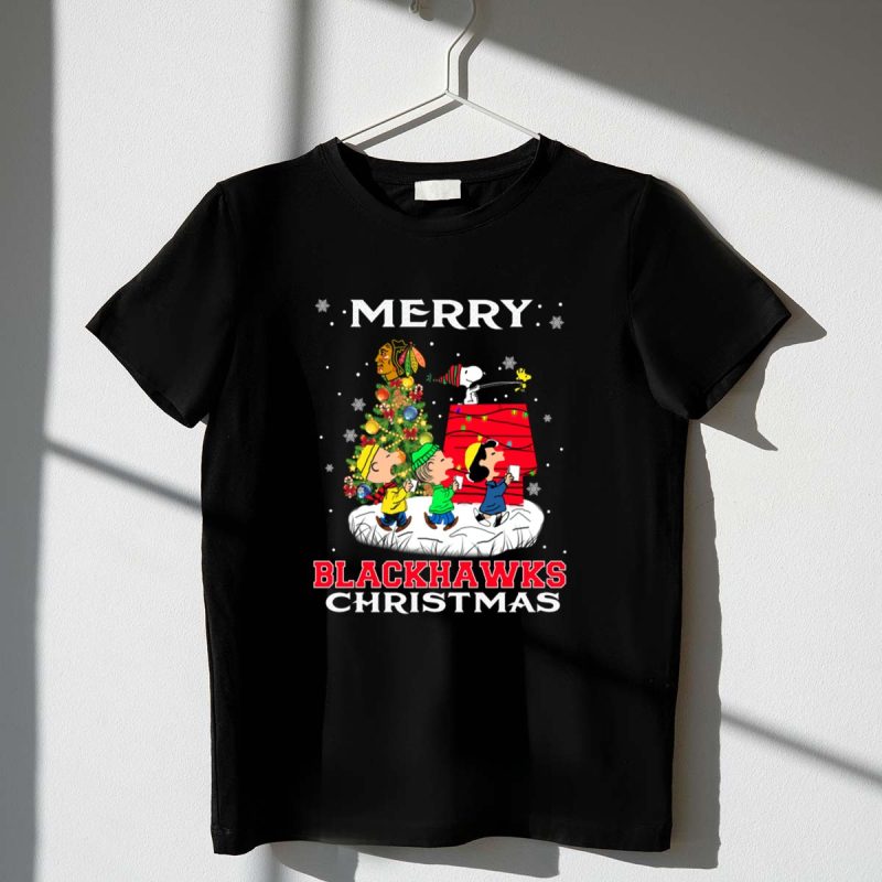 Merry Blackhawks Christmas Featuring Snoopy Woodstock And Friends 1 T Shirt