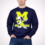 Michigan Wolverines Snoopy Dab with Block M 3 Sweatshirt.jpg