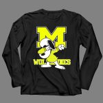 Michigan Wolverines Snoopy Dab with Block M 4 Long Sleeves.jpg