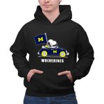 Michigan Wolverines Snoopy Driving with Flag 2 Hoodie.jpg