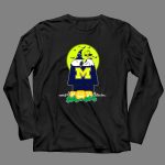 Michigan Wolverines Snoopy Halloween Full Moon Pumpkins 4 Long Sleeves.jpg