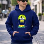 Michigan Wolverines Snoopy Halloween Full Moon Pumpkins 8 Hoodie.jpg