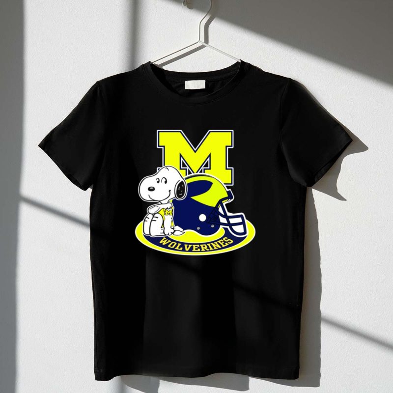 Michigan Wolverines Snoopy M Helmet 1 T Shirt.jpg
