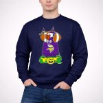 Minnesota Vikings Snoopy Halloween Witch Peanut Characters Pumpkin 3 Sweatshirt