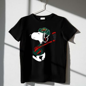 Minnesota Wild Snoopy Hockey 1 T Shirt.jpg