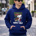 Minnesota Wild Snoopy Perfect Smile 8 Hoodie.jpg