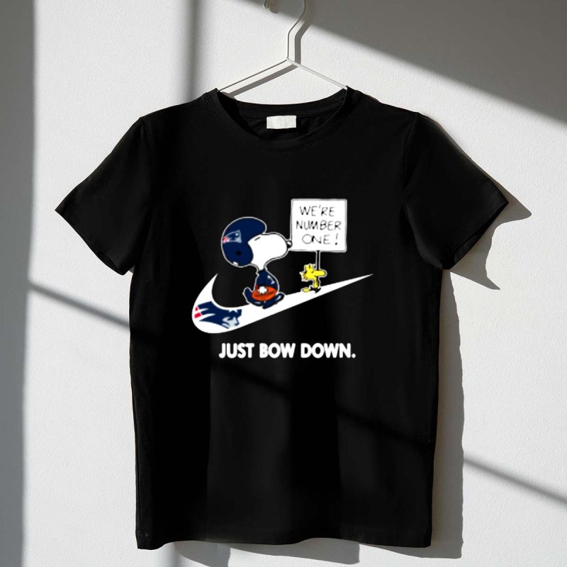 New England Patriots Are Number One Just Bow Down Snoopy 1 T Shirt