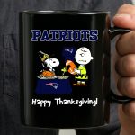 New England Patriots Snoopy Charlie Brown Happy Thanksgiving Football 3 mug.jpg