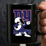 New York Giants Snoopy Dabbing 3 mug 1.jpg